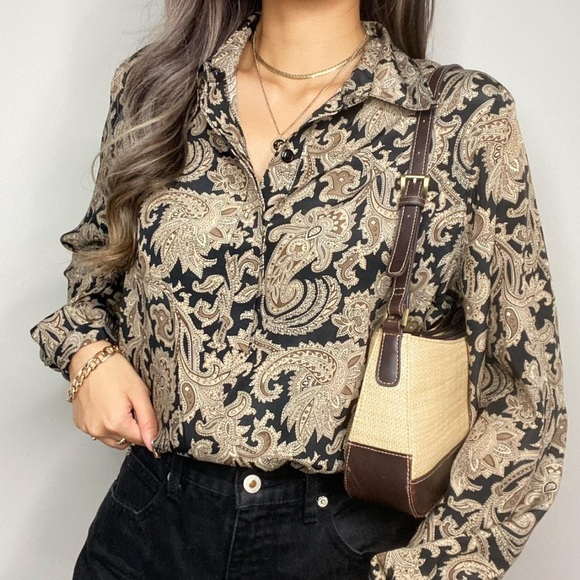 Paisley Print Bohemian Blouse - Black and Tan - Picture 2 of 4